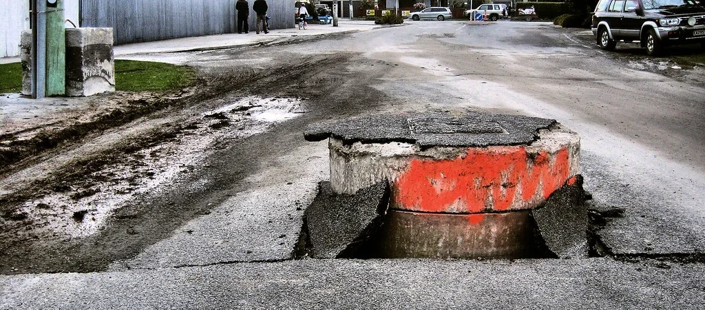 Earthquake Disaster Loans in 2026: SBA, FEMA and How to Get Fast Cash After a Quake